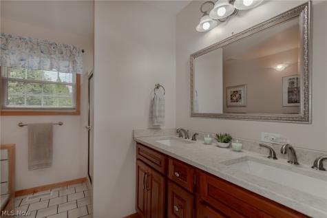 5455 Wilkenson Circle Mentor OH 44060