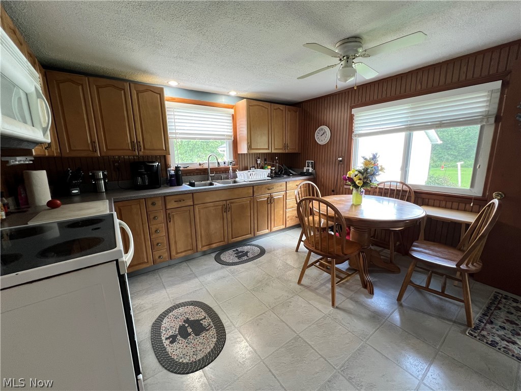 7344 State Route 7 Andover OH 44003