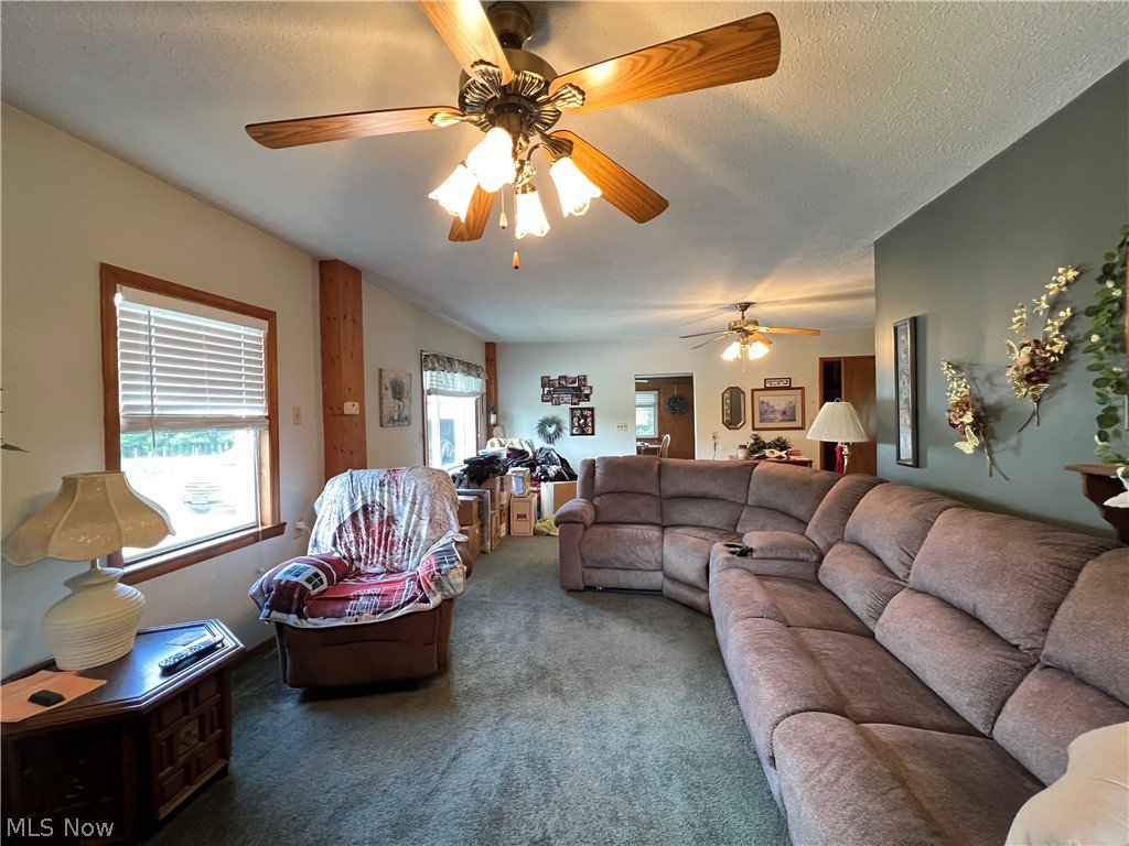 7344 State Route 7 Andover OH 44003
