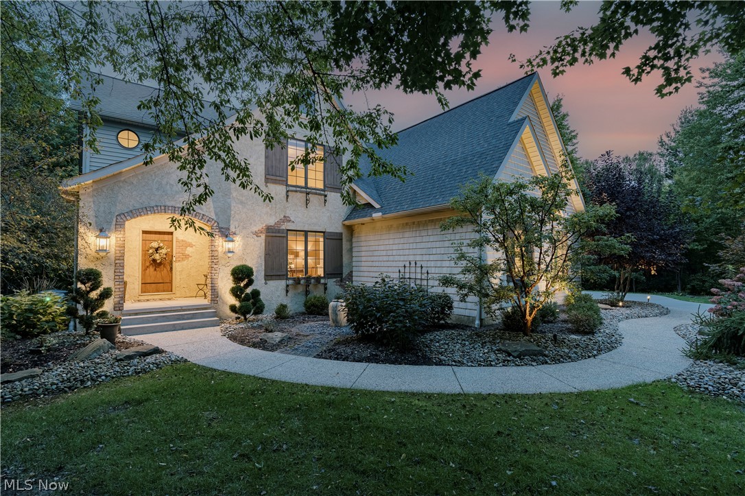 7734 Bainbridge Road Chagrin Falls OH 44023