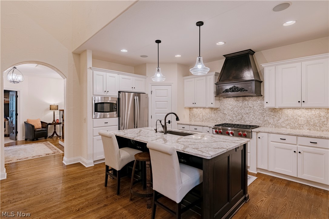 7734 Bainbridge Road Chagrin Falls OH 44023