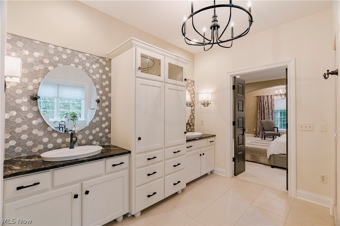 7734 Bainbridge Road Chagrin Falls OH 44023