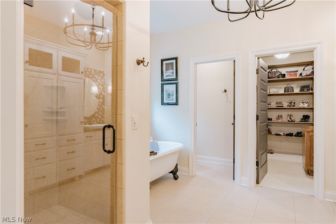 7734 Bainbridge Road Chagrin Falls OH 44023