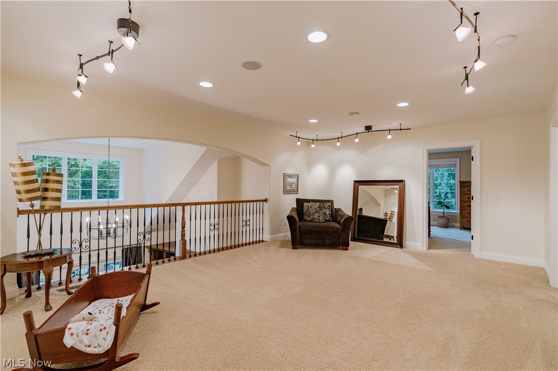 7734 Bainbridge Road Chagrin Falls OH 44023