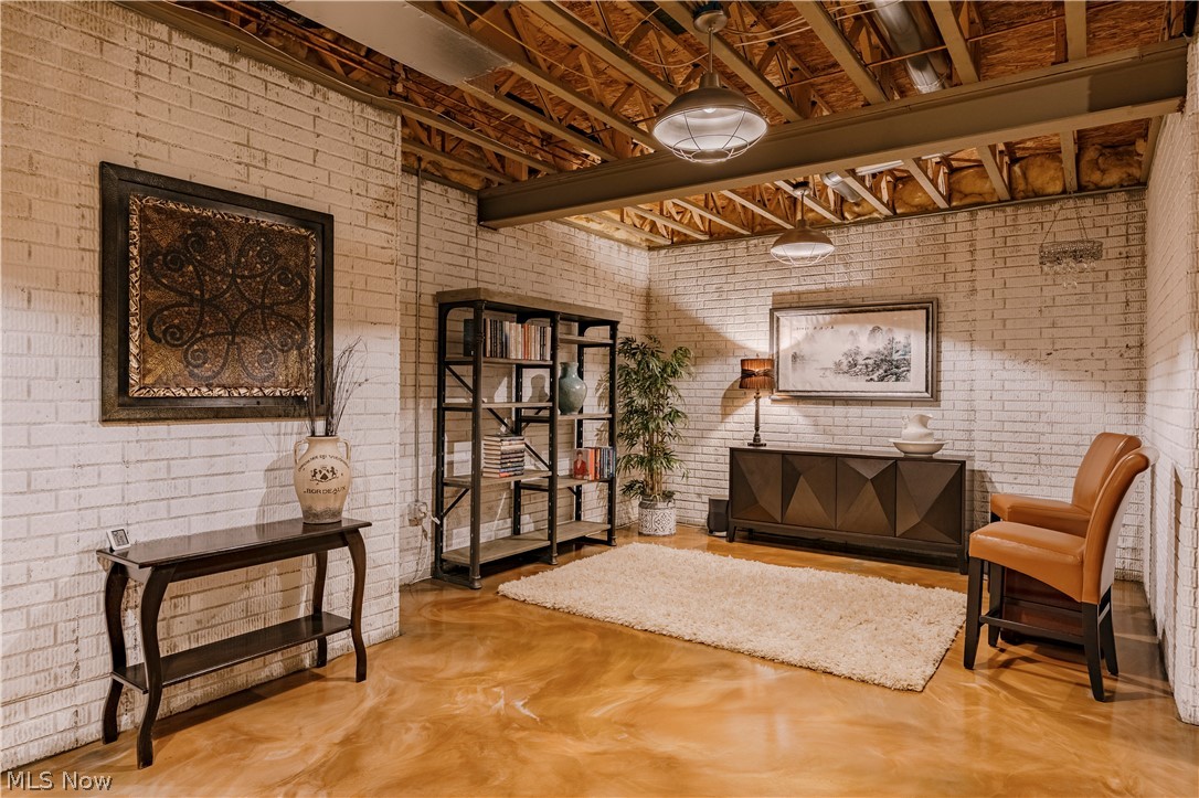 7734 Bainbridge Road Chagrin Falls OH 44023
