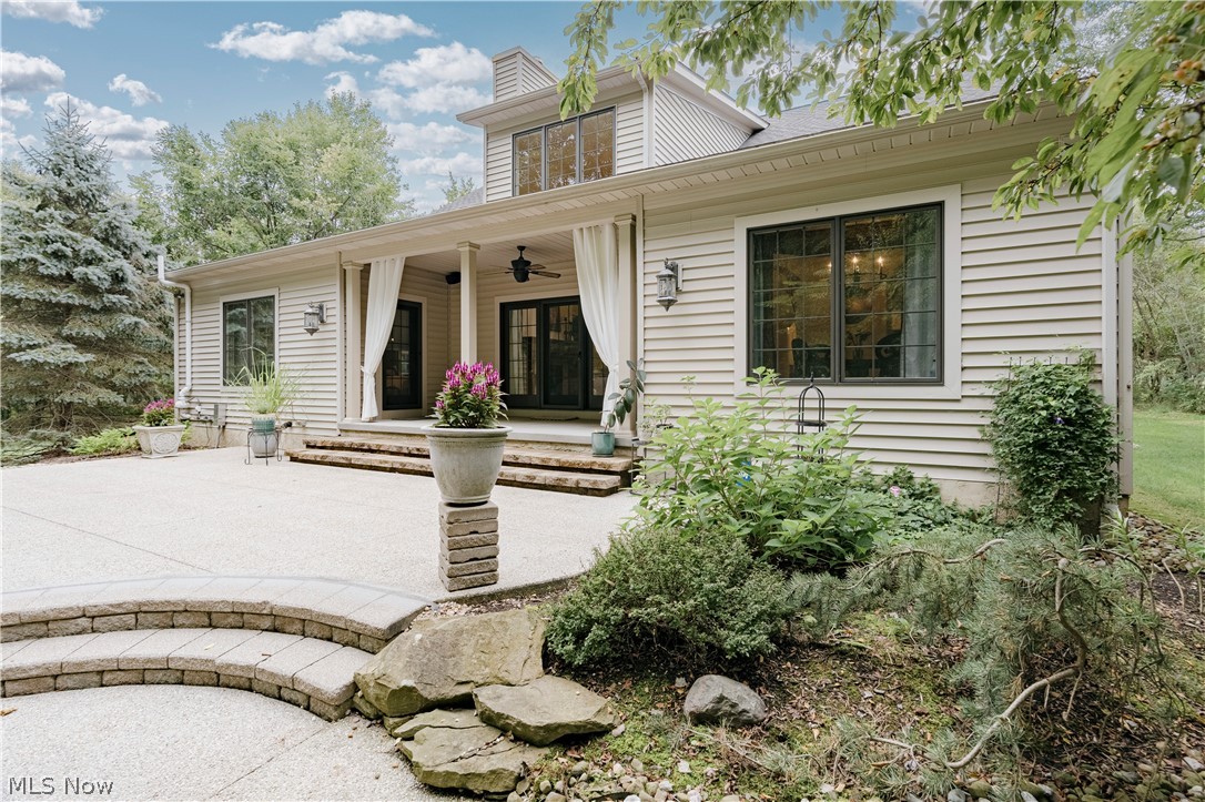 7734 Bainbridge Road Chagrin Falls OH 44023