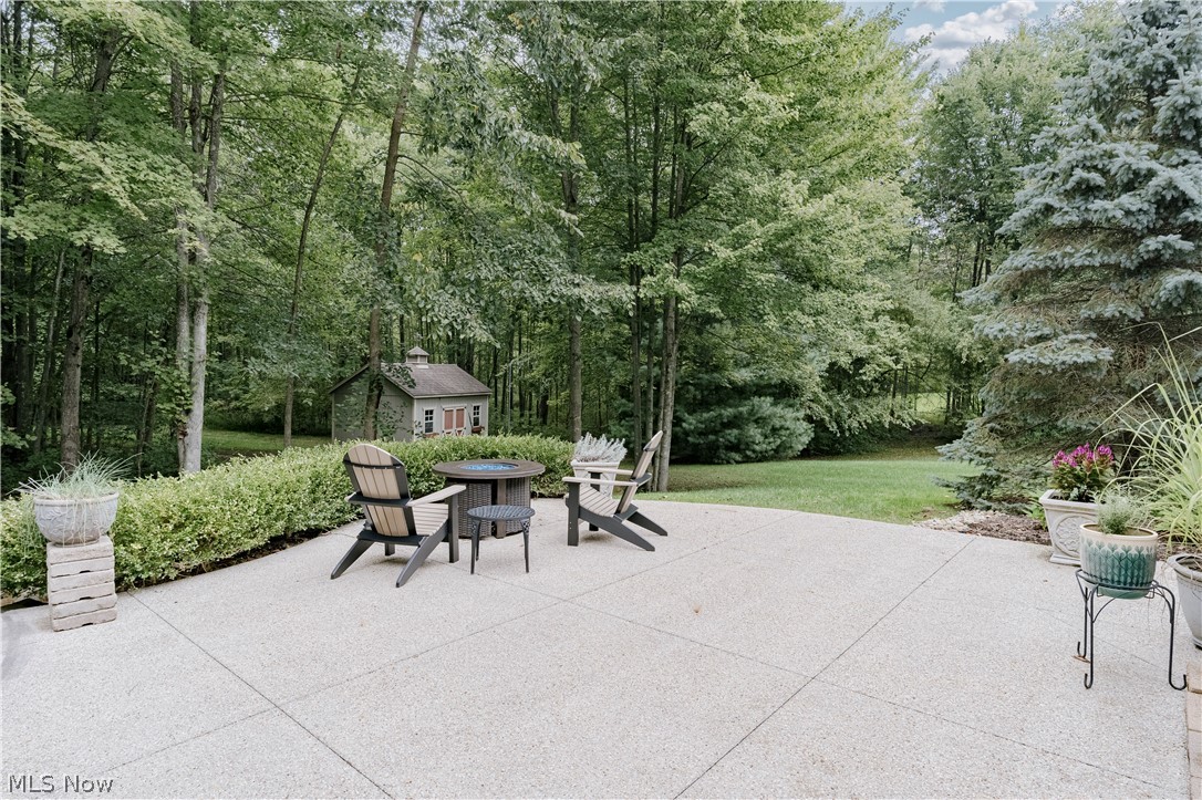 7734 Bainbridge Road Chagrin Falls OH 44023
