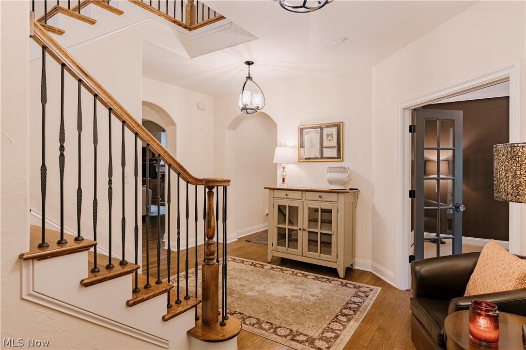 7734 Bainbridge Road Chagrin Falls OH 44023