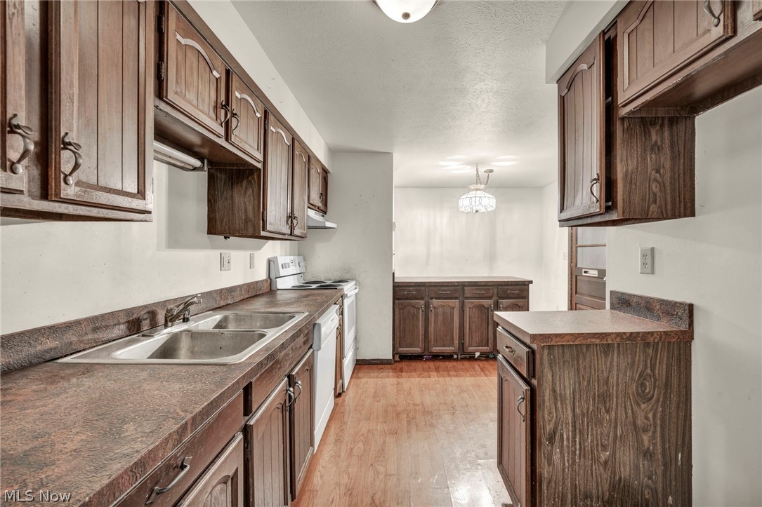 33866 Gail Drive North Ridgeville OH 44039