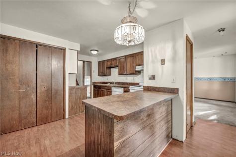 33866 Gail Drive North Ridgeville OH 44039
