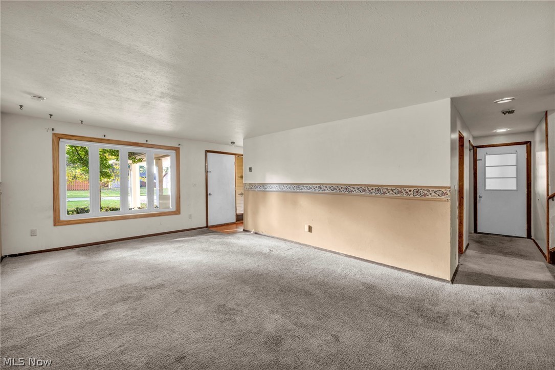 33866 Gail Drive North Ridgeville OH 44039
