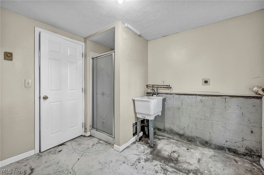 33866 Gail Drive North Ridgeville OH 44039