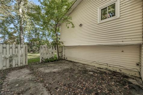 33866 Gail Drive North Ridgeville OH 44039