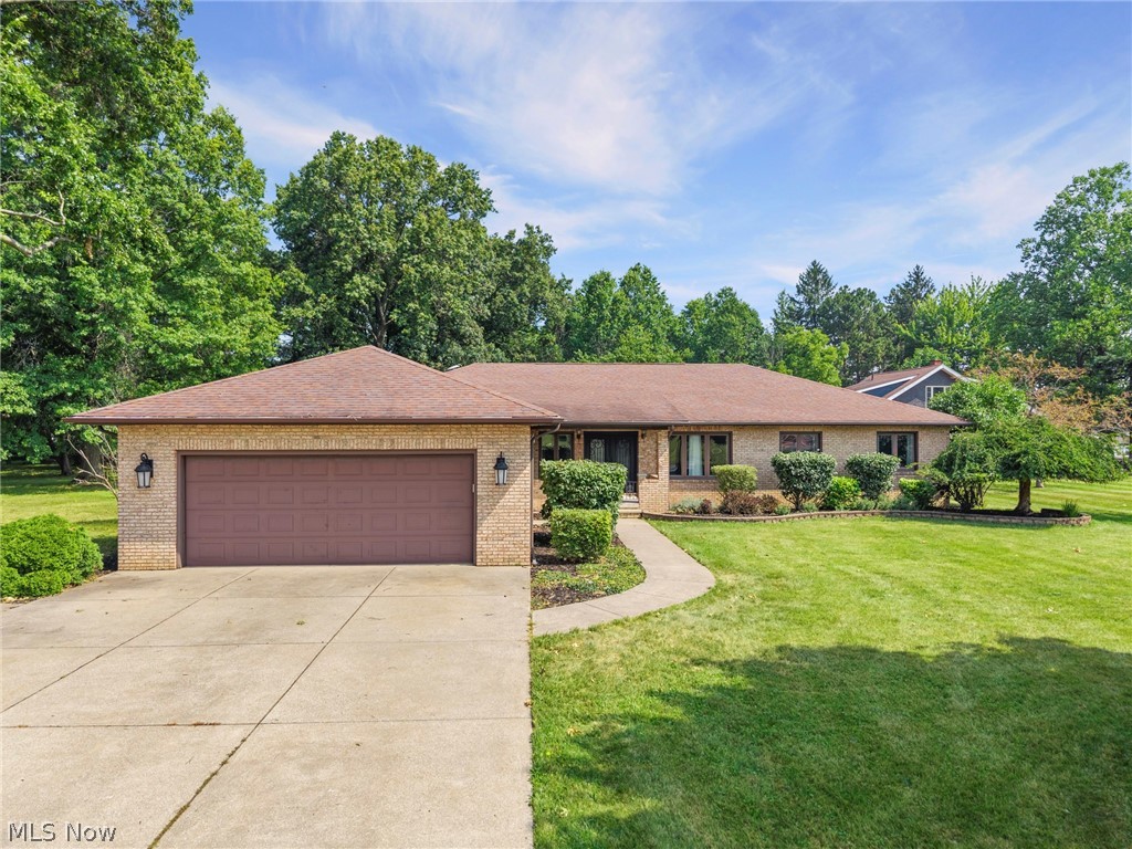 2109 E Pleasant Valley Road Seven Hills OH 44131