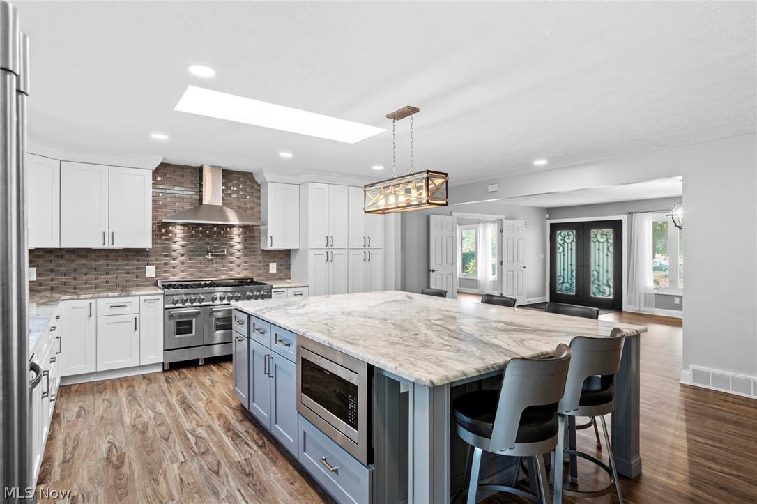 2109 E Pleasant Valley Road Seven Hills OH 44131