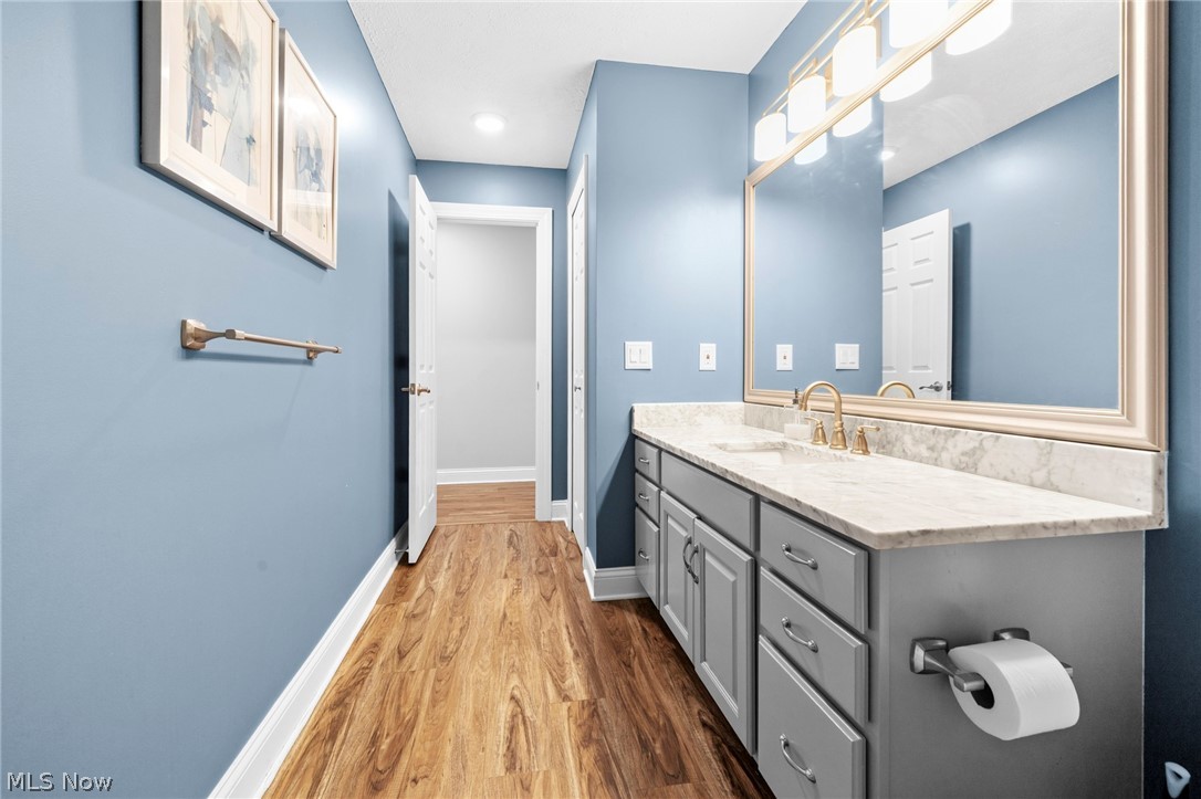 2109 E Pleasant Valley Road Seven Hills OH 44131