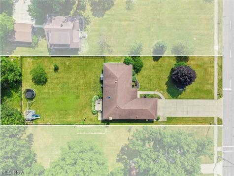 2109 E Pleasant Valley Road Seven Hills OH 44131