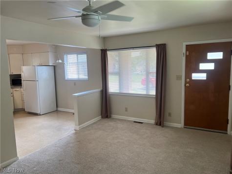 621 Arcadia Avenue Cuyahoga Falls OH 44221
