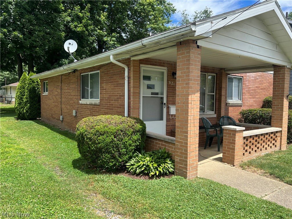 621 Arcadia Avenue Cuyahoga Falls OH 44221