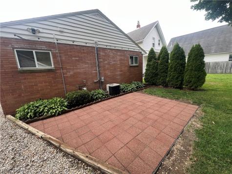 621 Arcadia Avenue Cuyahoga Falls OH 44221
