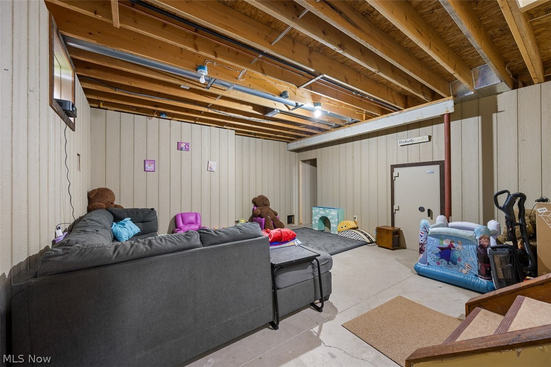 81910 Ourant Road Cadiz OH 43907