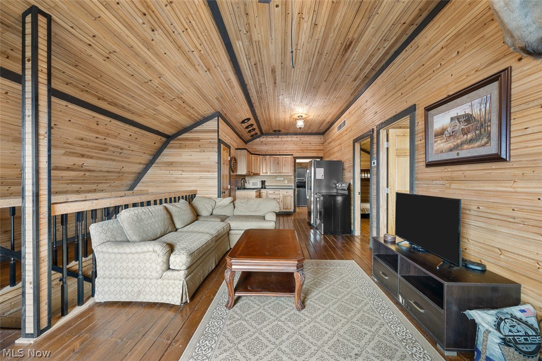81910 Ourant Road Cadiz OH 43907