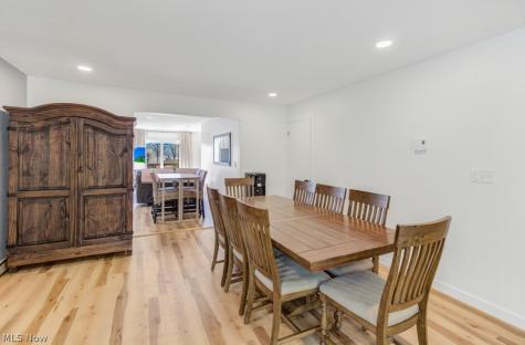 143 Cheyenne Trail Malvern OH 44644