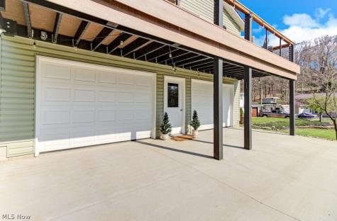 143 Cheyenne Trail Malvern OH 44644
