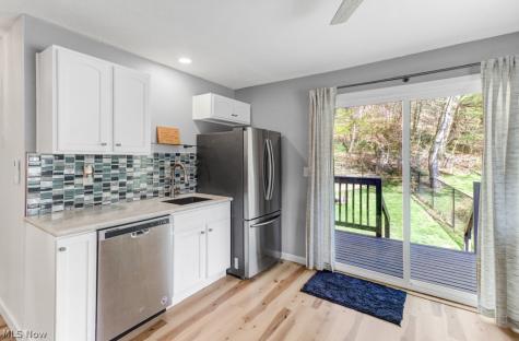 143 Cheyenne Trail Malvern OH 44644