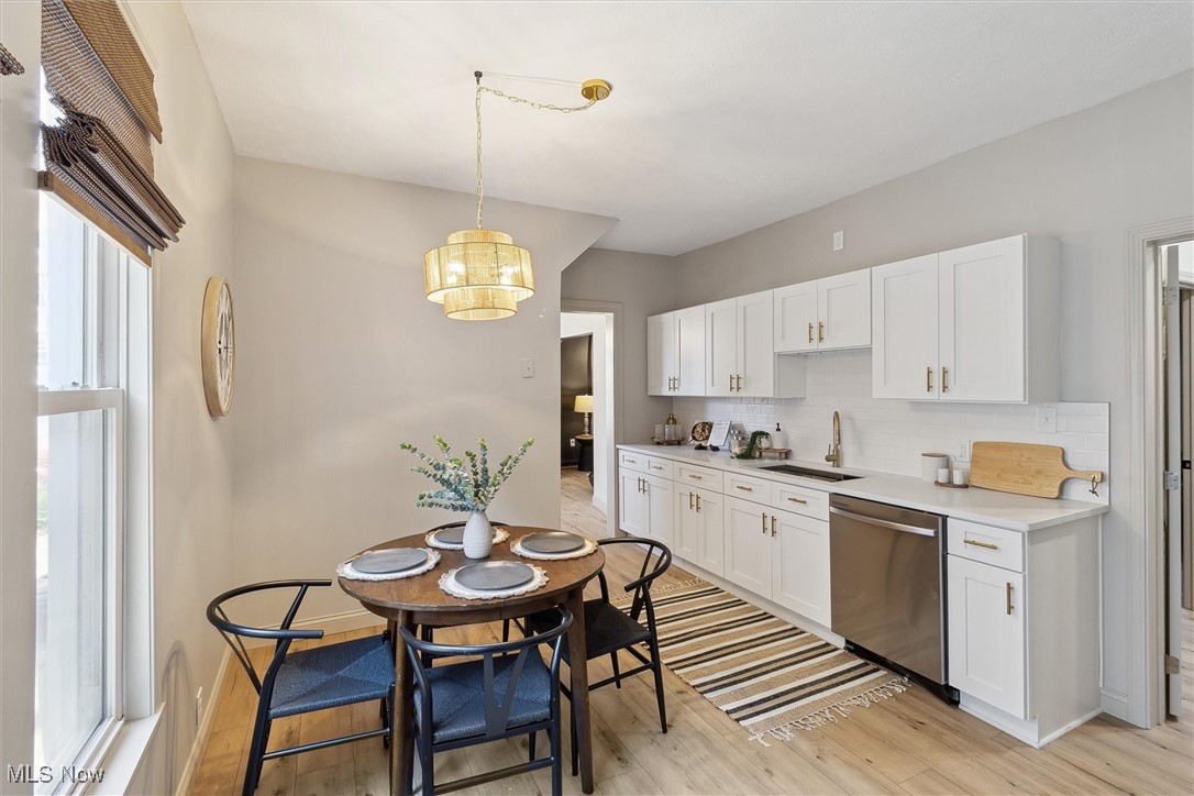 1426 W 84th Street Cleveland OH 44102