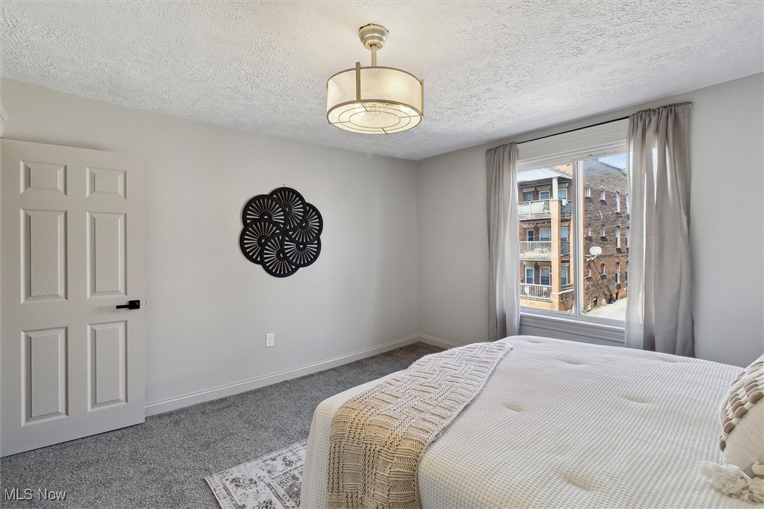 1426 W 84th Street Cleveland OH 44102