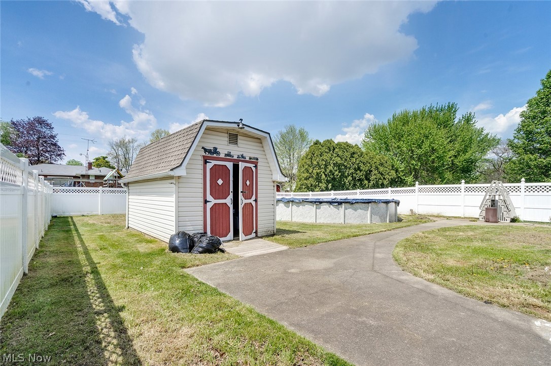 500 Cynthia Drive Campbell OH 44405