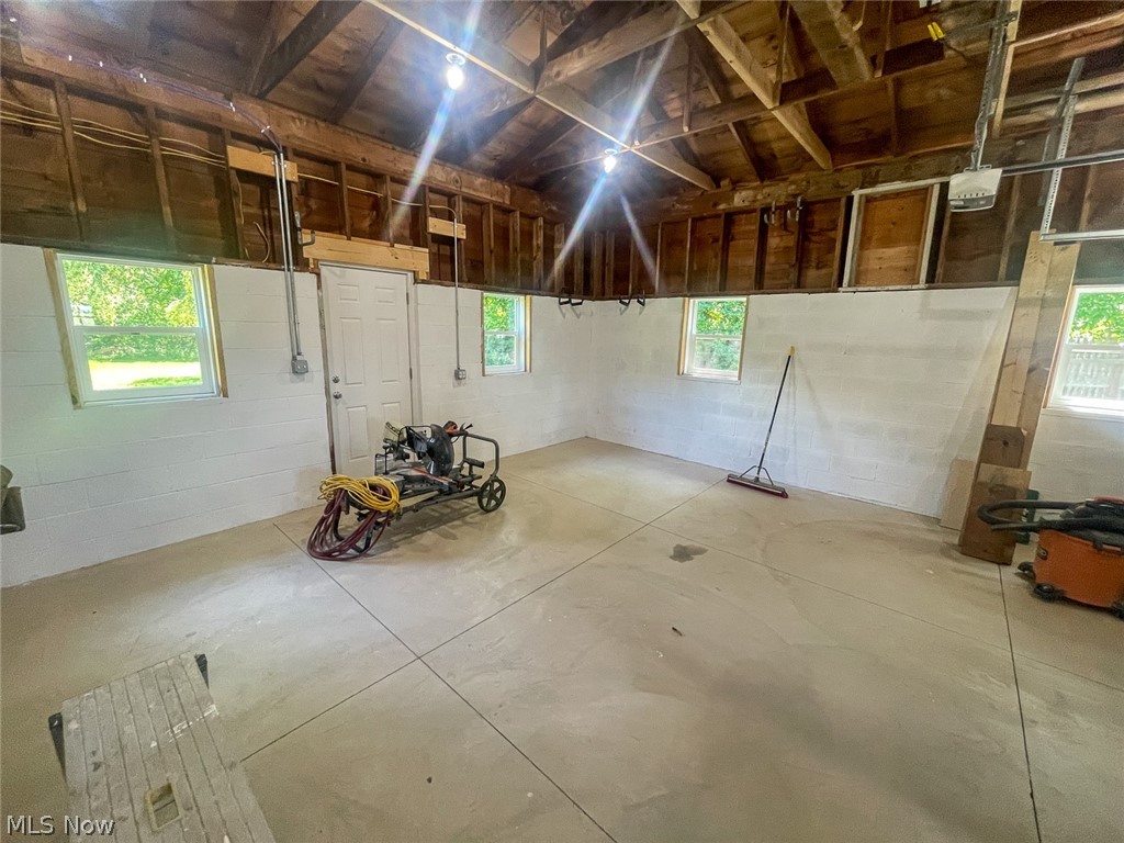 15763 Gar Highway Montville OH 44064