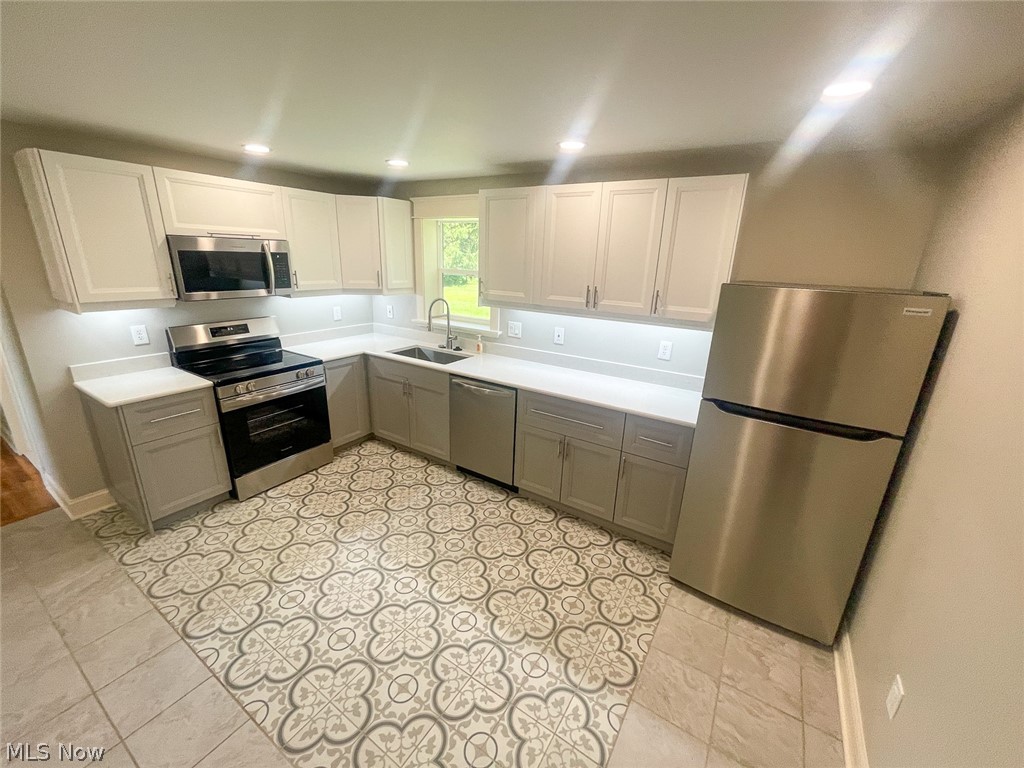 15763 Gar Highway Montville OH 44064