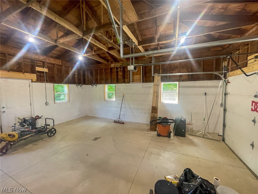 15763 Gar Highway Montville OH 44064