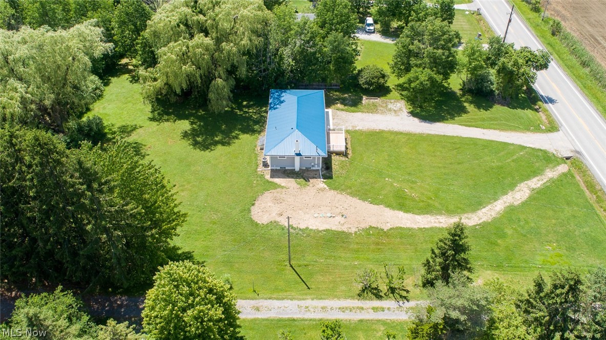 15763 Gar Highway Montville OH 44064