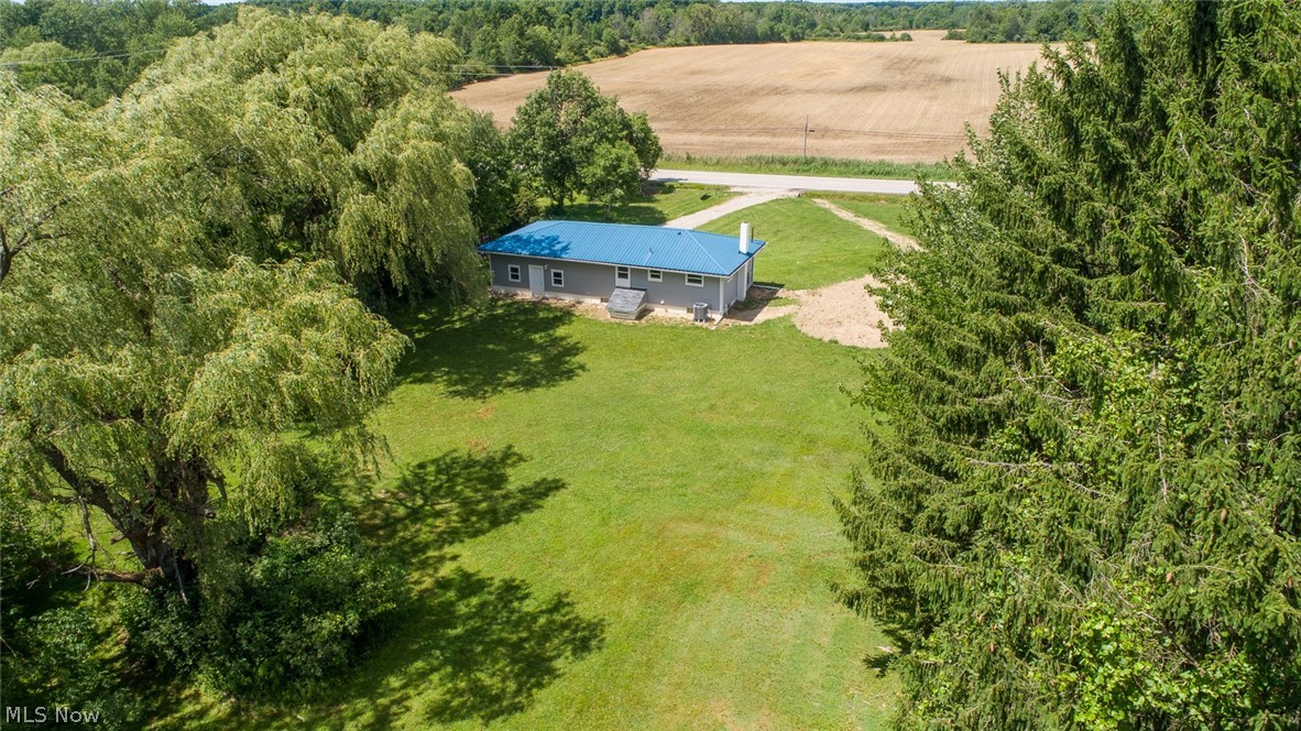 15763 Gar Highway Montville OH 44064