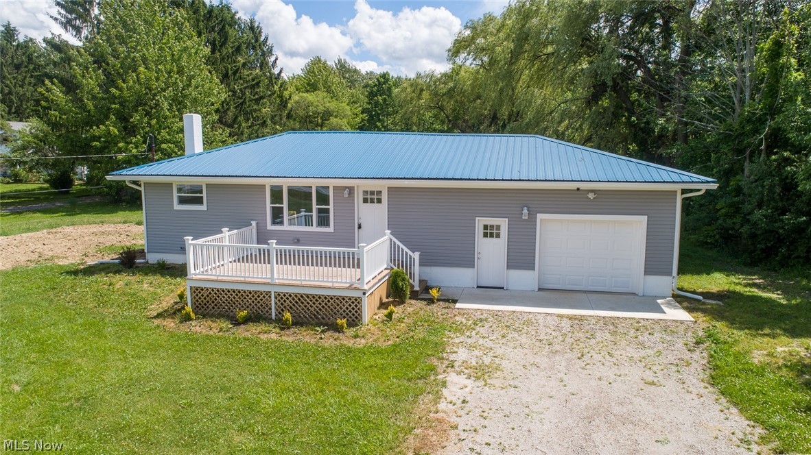 15763 Gar Highway Montville OH 44064