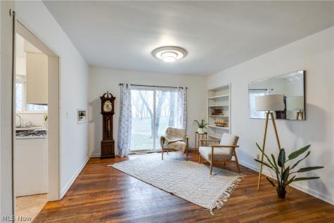 1440 Treasch Drive Cuyahoga Falls OH 44221