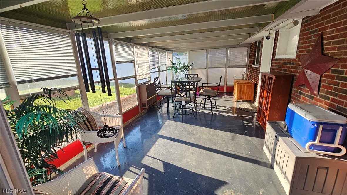 284 Thelma Drive Sheffield Lake OH 44054
