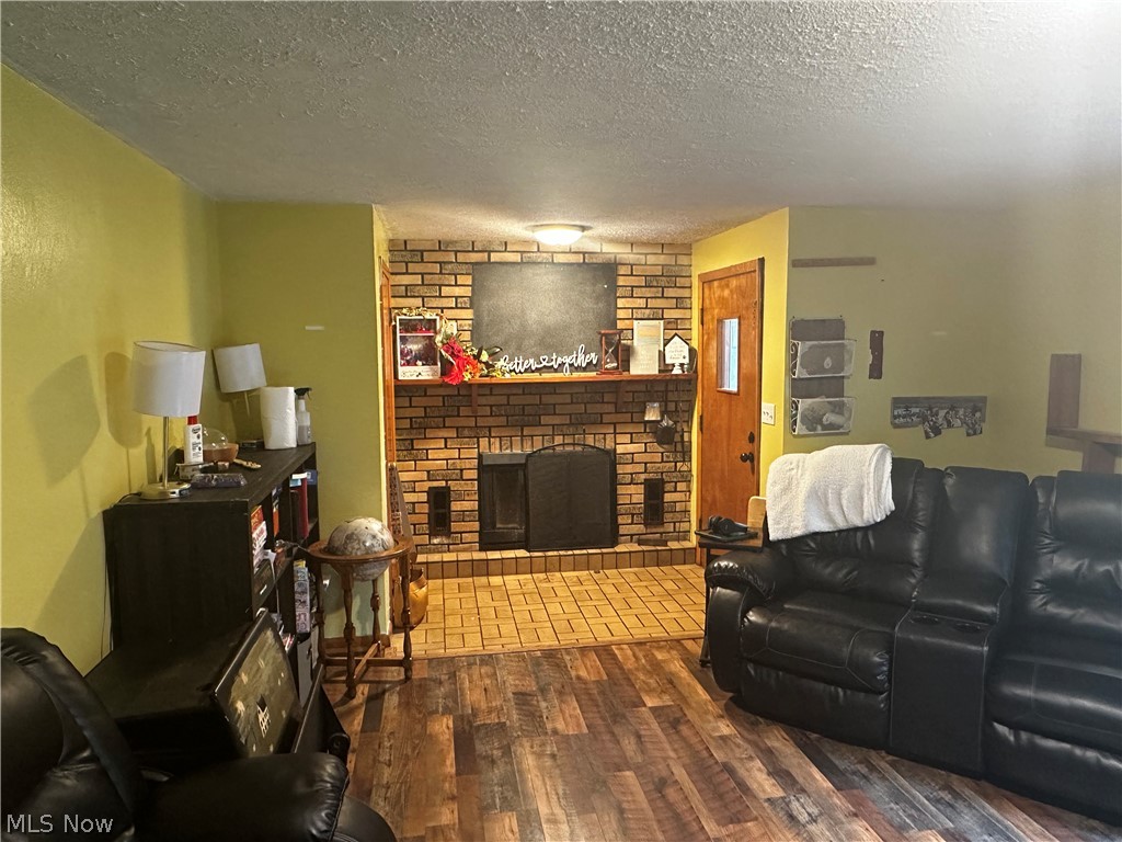 9581 Colton Road Windham OH 44288