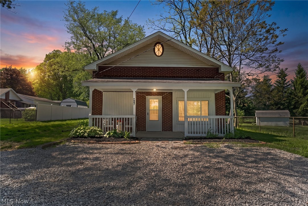7997 Columbus Road NE Louisville OH 44641