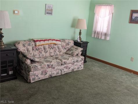 313 E Line Street Minerva OH 44657