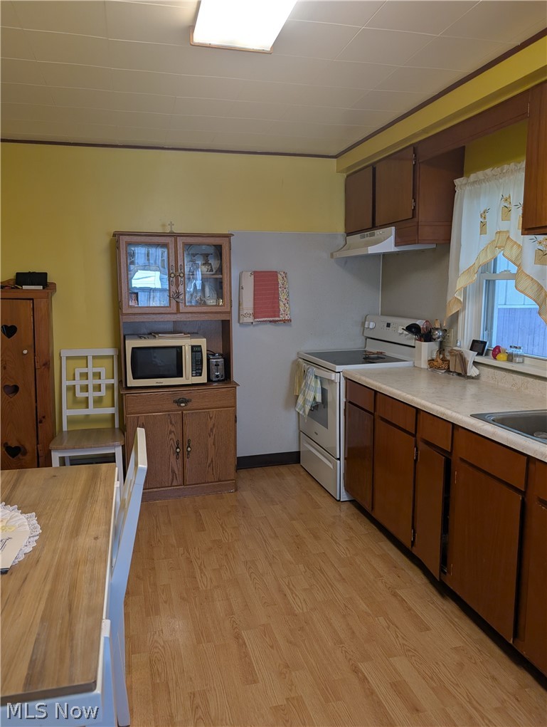 313 E Line Street Minerva OH 44657