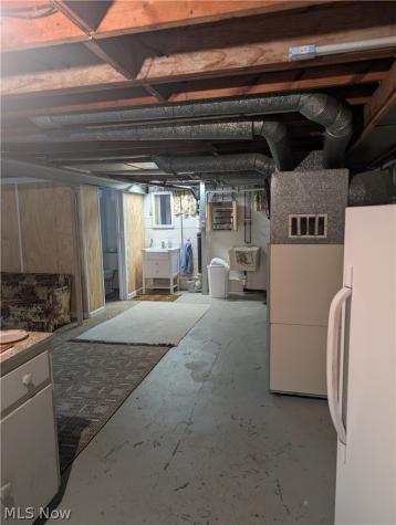 313 E Line Street Minerva OH 44657
