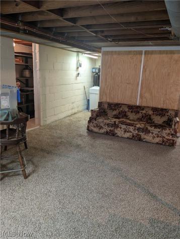 313 E Line Street Minerva OH 44657