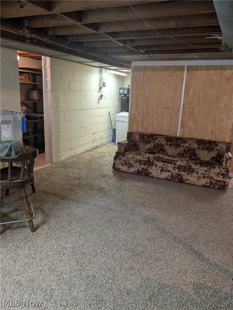 313 E Line Street Minerva OH 44657