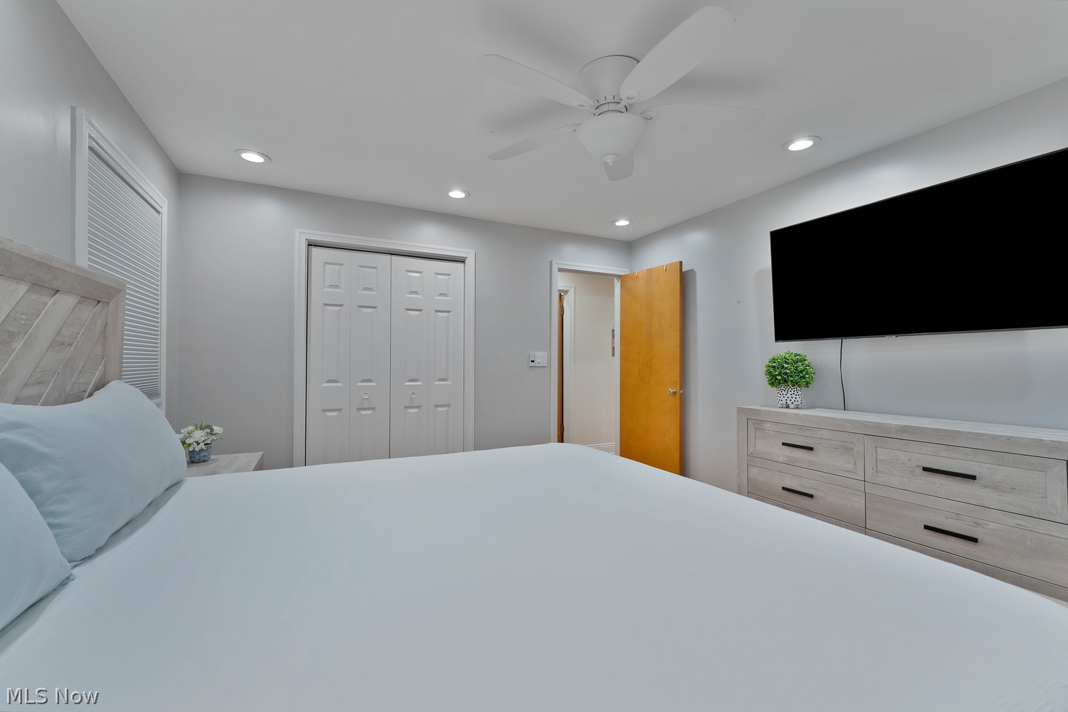 928 Trumbull Avenue SE Warren OH 44484