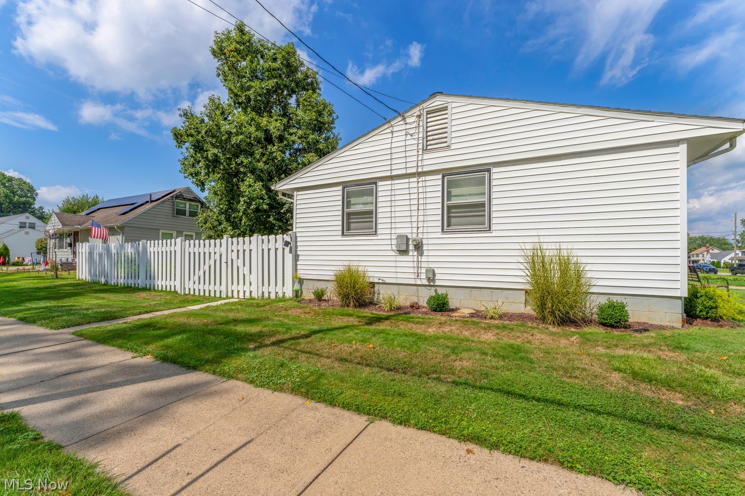 928 Trumbull Avenue SE Warren OH 44484