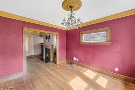 1559 Rosewood Avenue Lakewood OH 44107